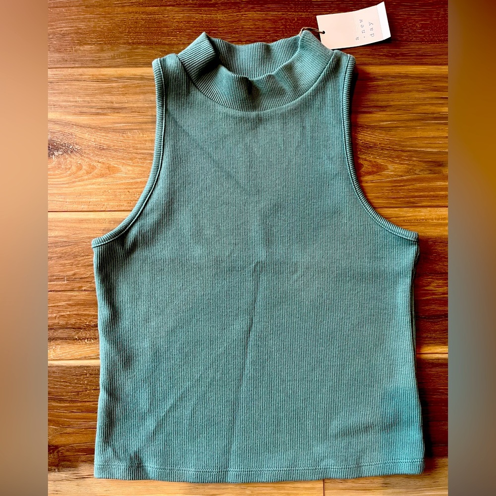 Women’s Knit Tank Aqua *NEW WITH TAGS*